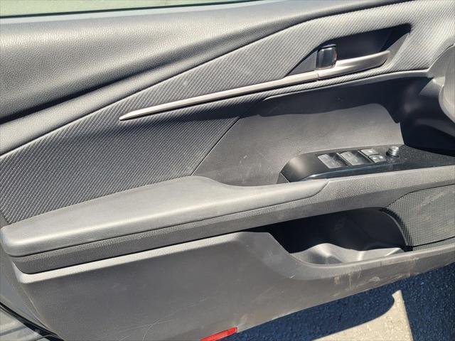 Used 2025 Gray Toyota SE image 18