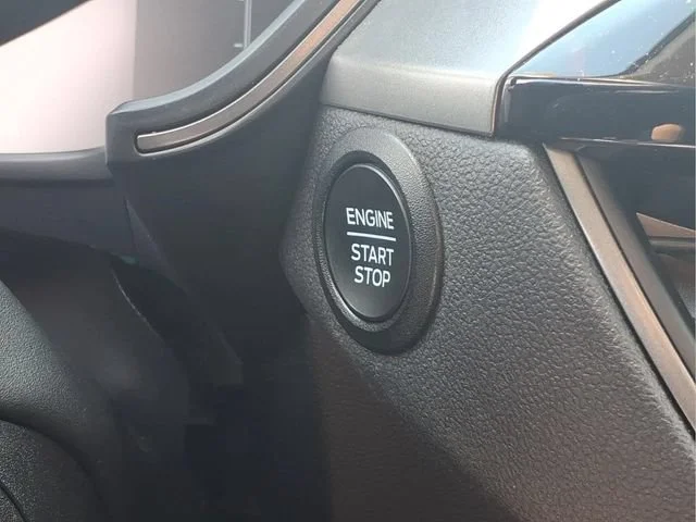 Used 2024  Ford Active image 10