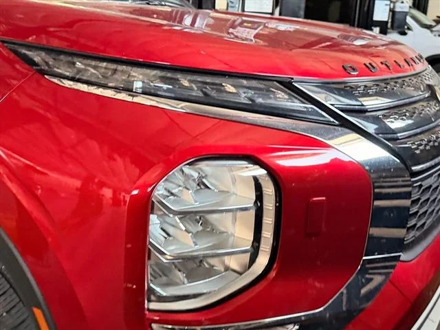 Used 2024 Red Mitsubishi SE image 26