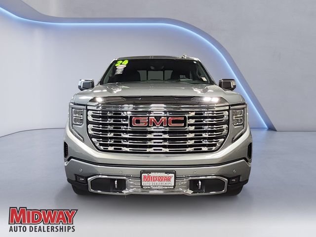 Used 2024 Silver GMC Denali image 8