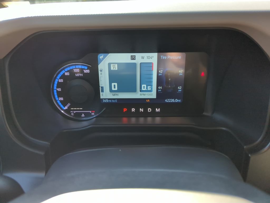 Used 2022 Green Ford Wildtrak image 35