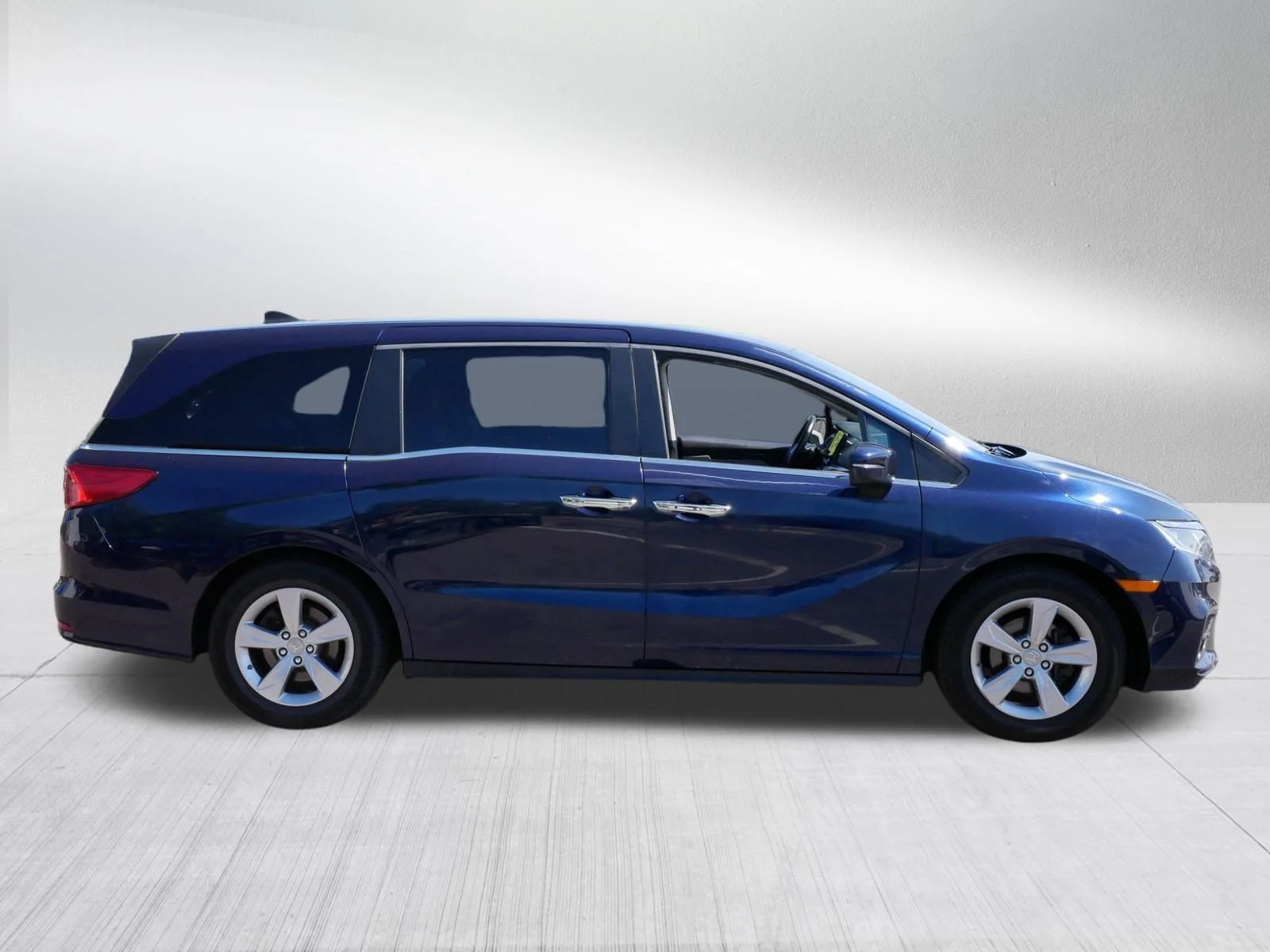 2019 Honda Odyssey EX-L - Photo 8