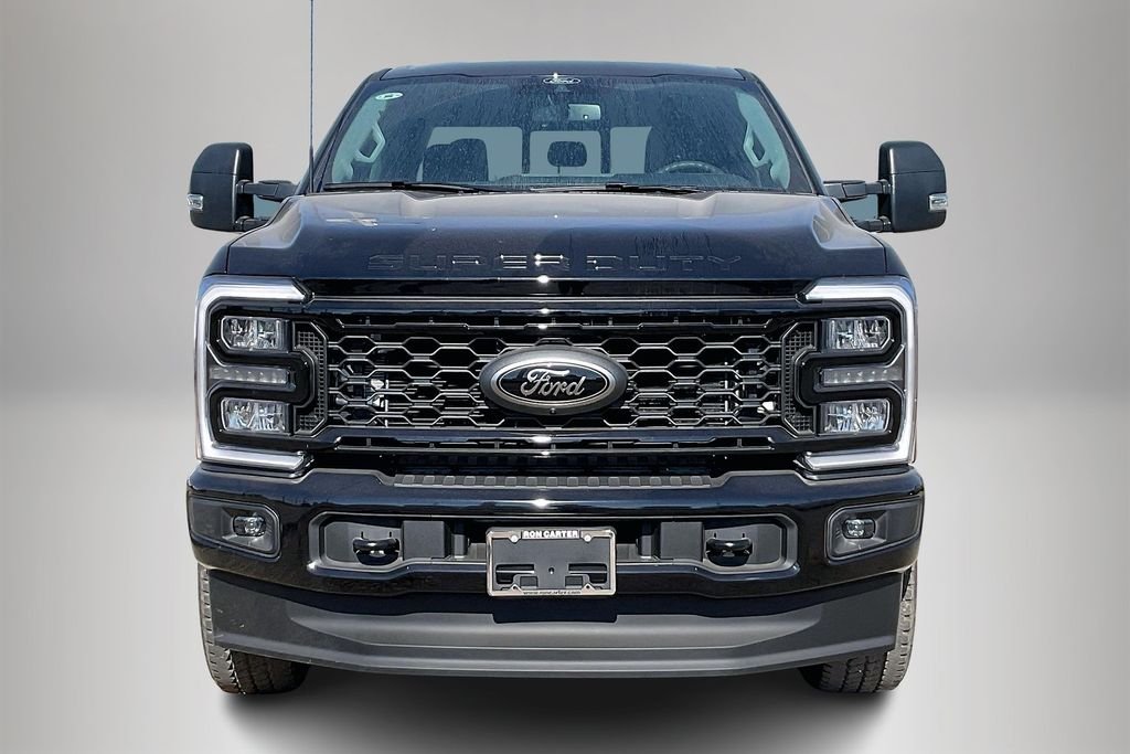 New 2026 Ford Super Duty F-250 XLT 4D Crew Cab