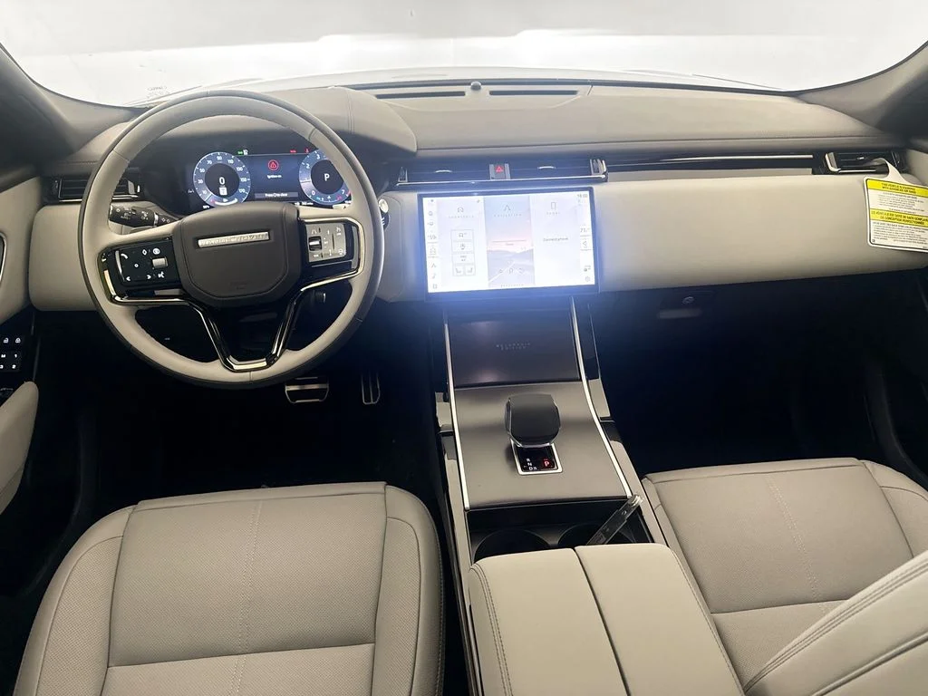 New 2026 Fuji White Land Rover Belgravia Edition image 22