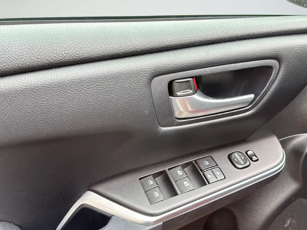 Used 2016 Red Toyota SE image 24