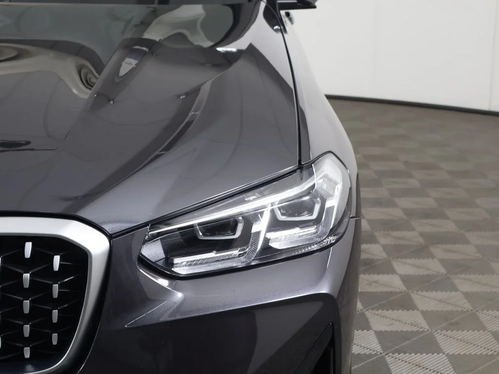 2023 BMW X4 30i - Photo 17