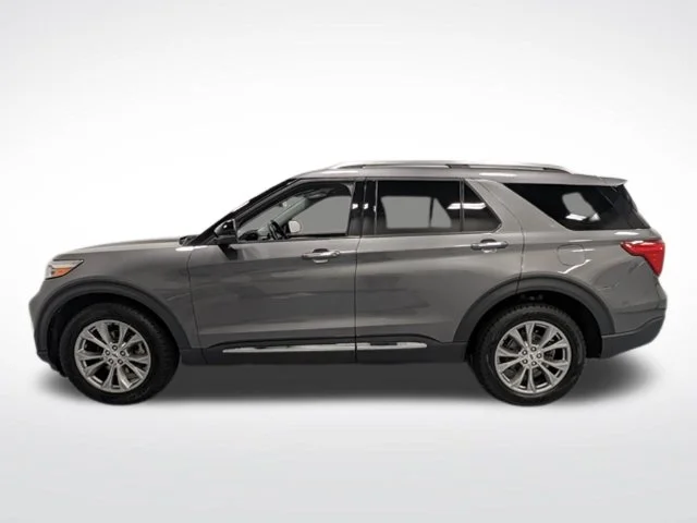 Used 2023 Gray Ford Limited image 5