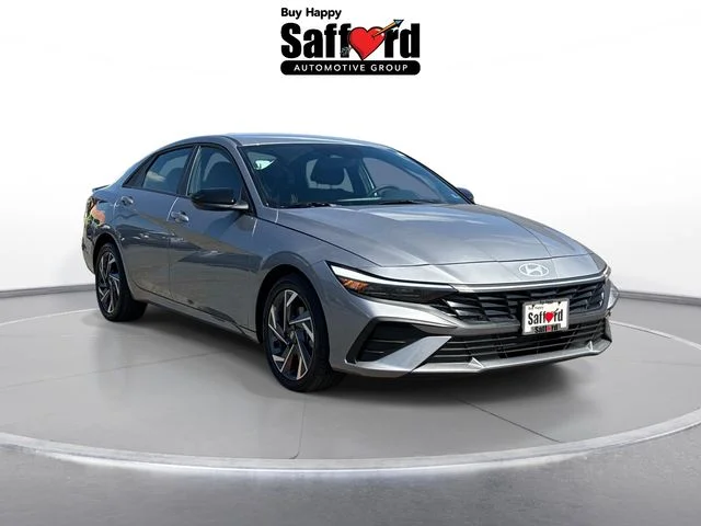 Used 2025  Hyundai SEL Sport image 9
