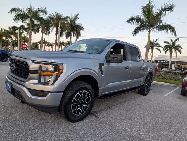 Used 2023 Silver Ford XL image 3
