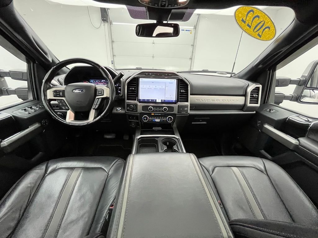 Used 2022 White Metallic Ford Platinum Lifted Truck image 3