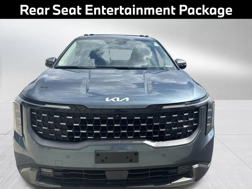 Used 2025 Blue Kia SX image 4