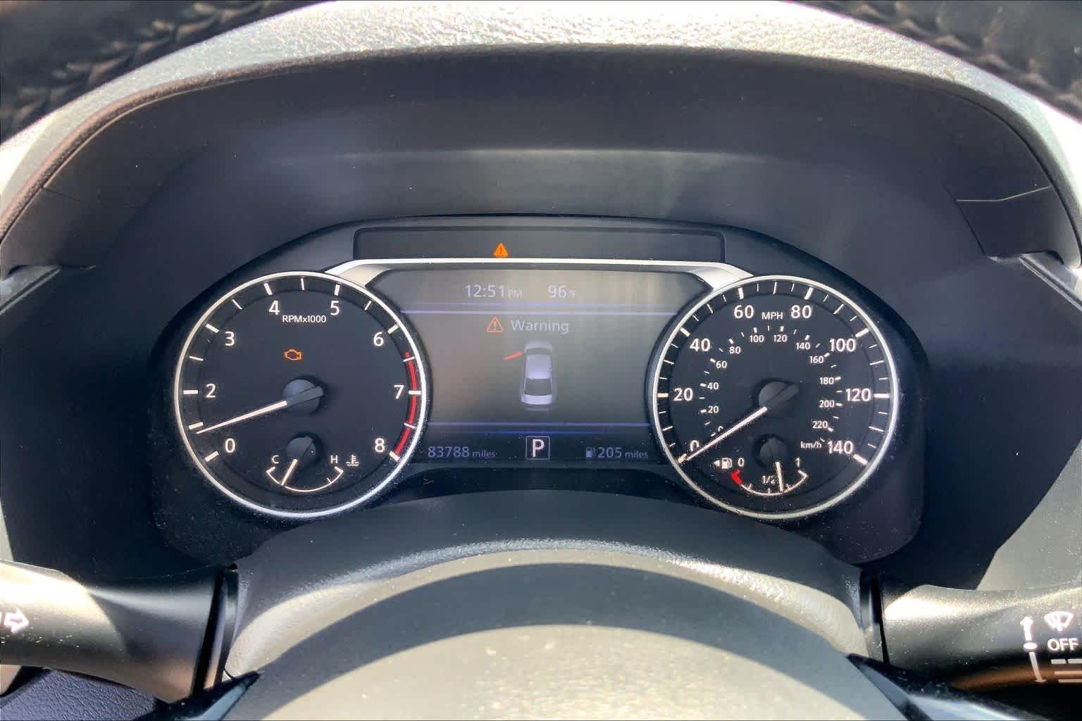 Used 2019 Super Black Nissan 2.5 SV image 26