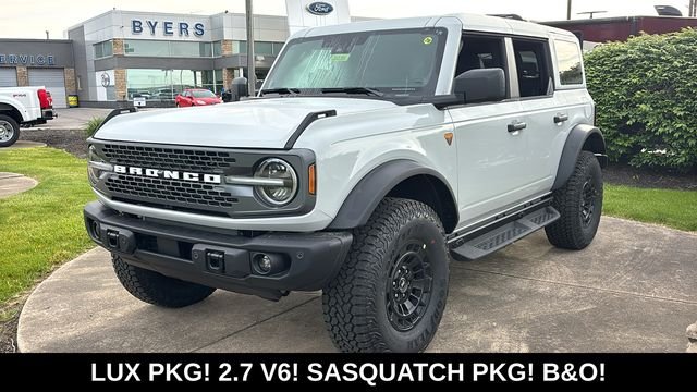 New 2026 Avalanche Gray Ford Badlands image 3
