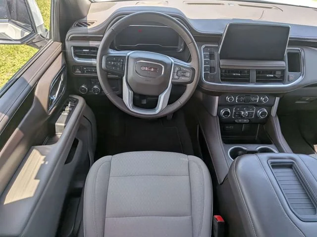 Used 2022 Summit White GMC SLE image 12