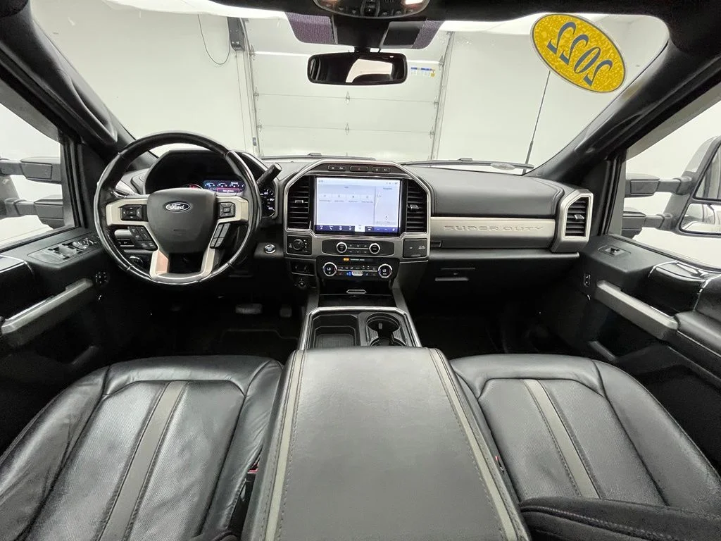 Used 2022 White Ford Platinum Lifted Truck image 3