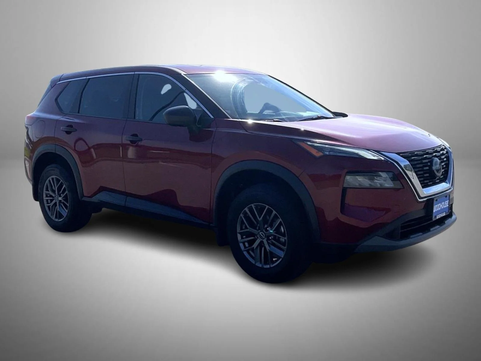 Used 2023 Red Nissan S image 3