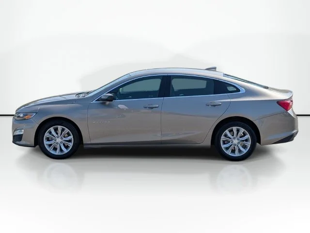 Used 2024 Gray Chevrolet LT image 11