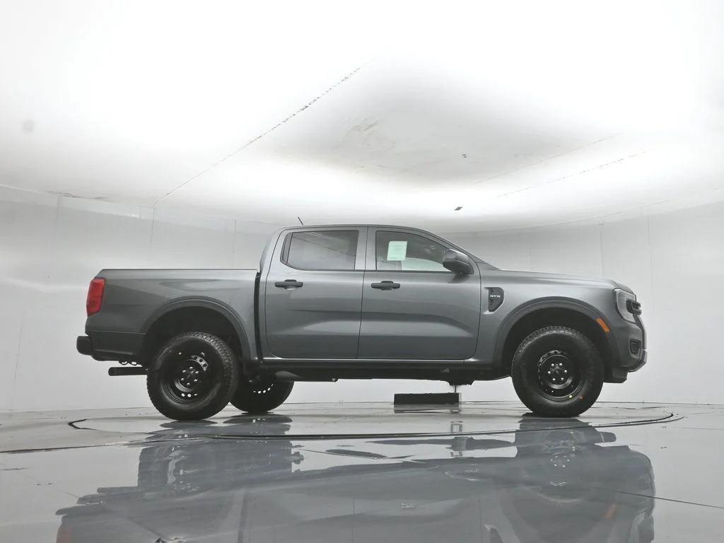 New 2026 Gray Ford XL image 49