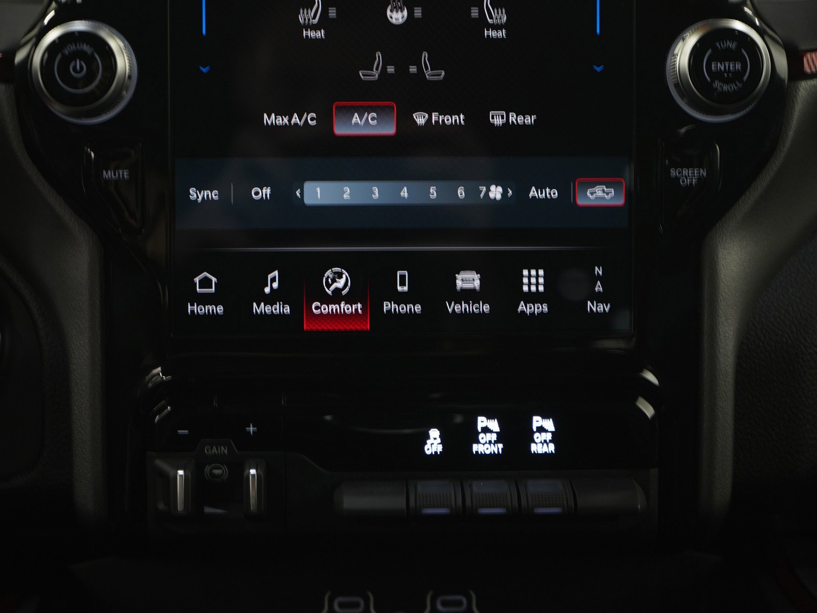 Used 2025 Diamond Black Crystal Pearlcoat Ram Rebel image 17