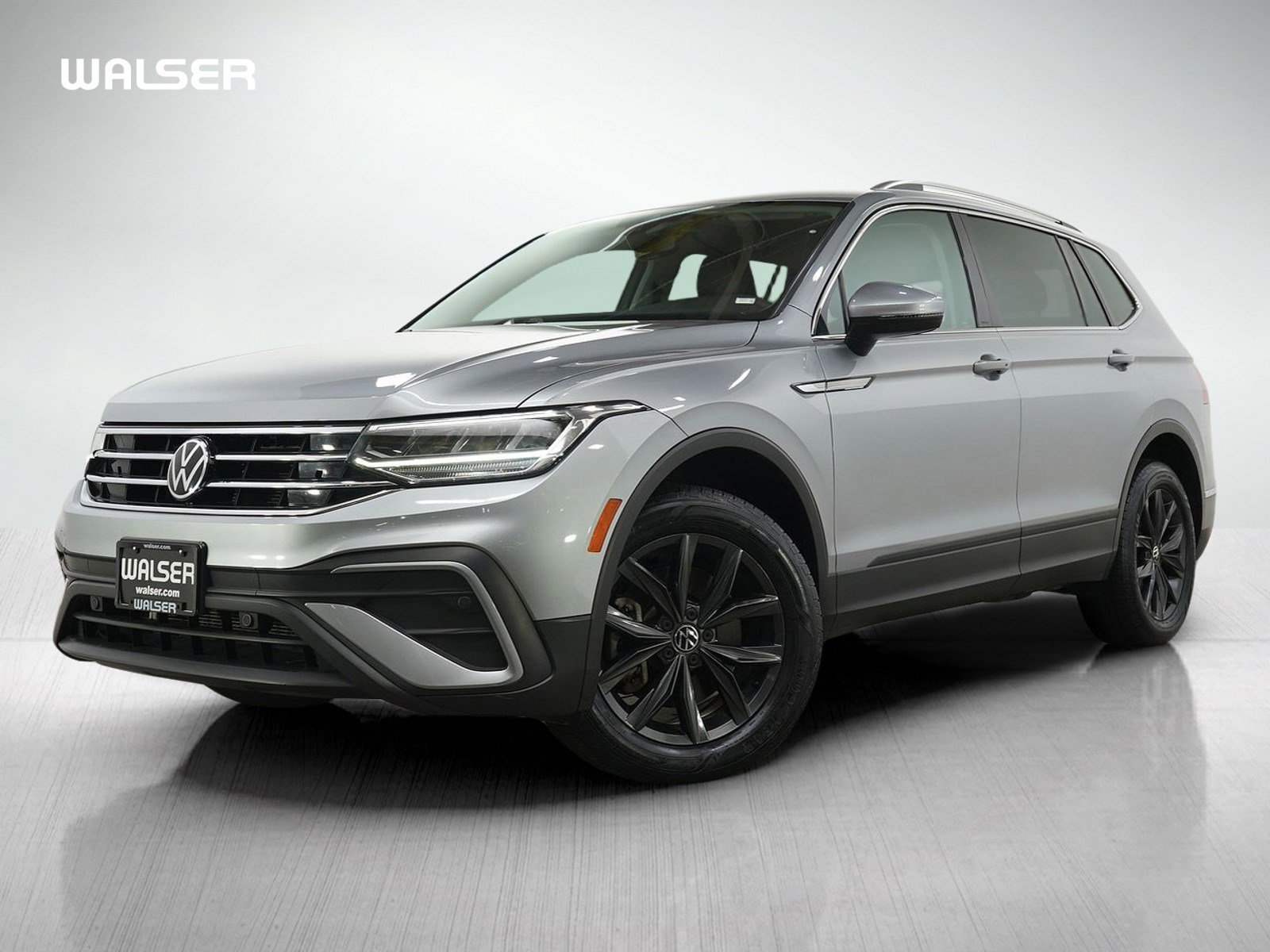 2022 Volkswagen Tiguan 2.0T SE 4Motion's photo