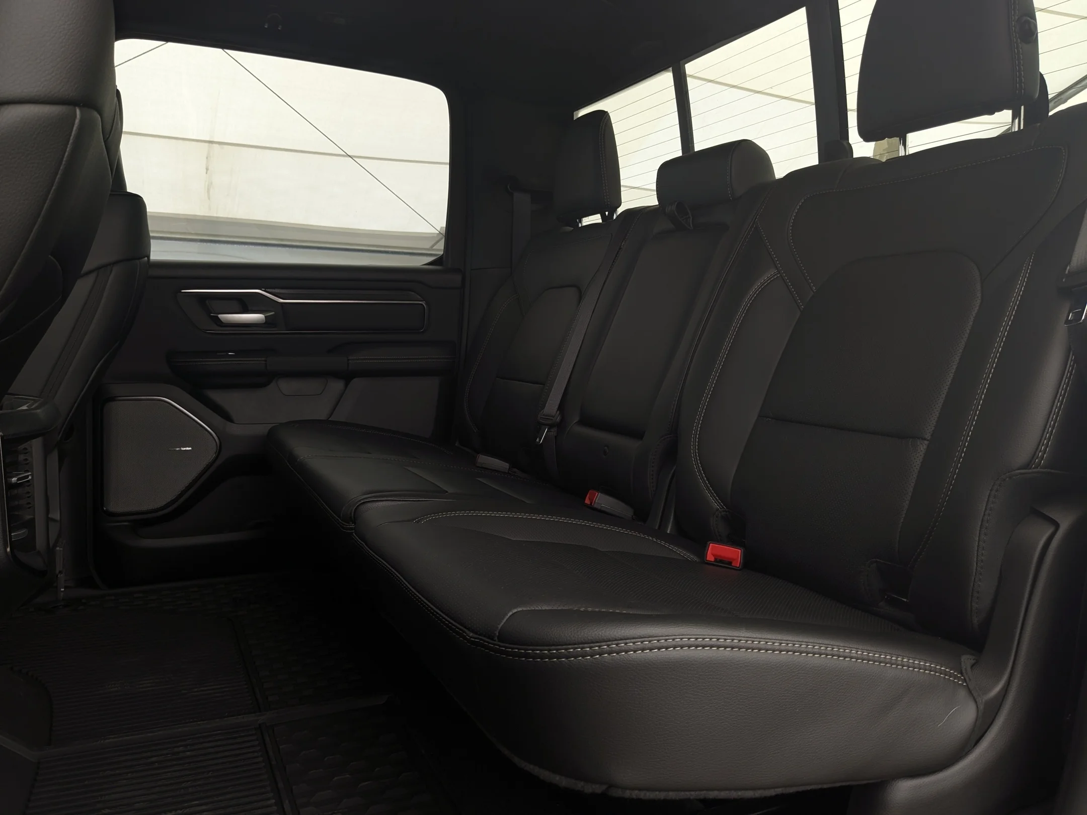 New 2026 Green RAM Rebel - - 5.7L HEMI V8 eTorque - 14.4 Uconnect NAV - Leather Seats - Dual Wireless Charging & More! image 29