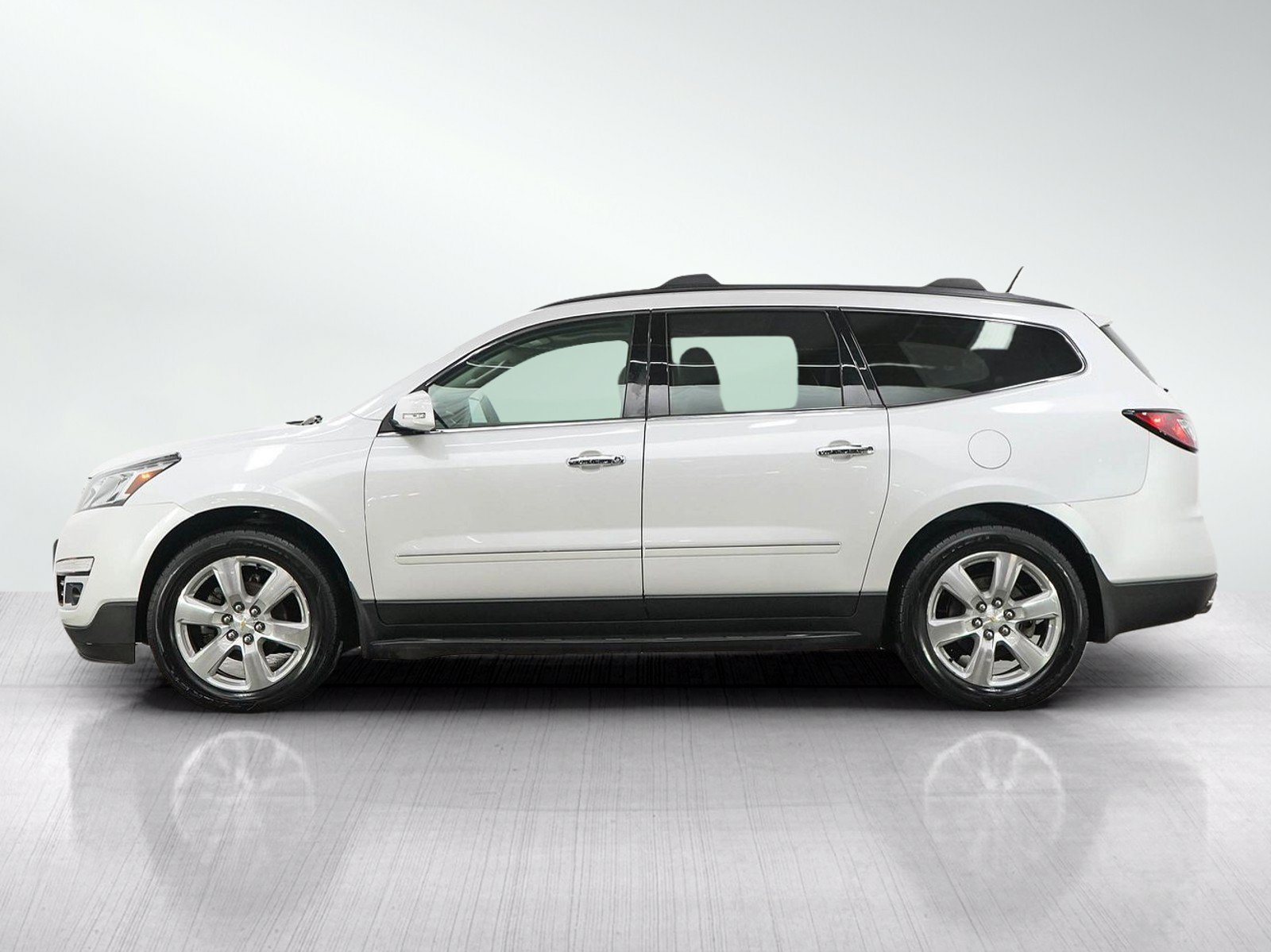 Used 2016 Chevrolet Traverse LTZ with VIN 1GNKVJKD3GJ345423 for sale in White Bear Lake, Minnesota