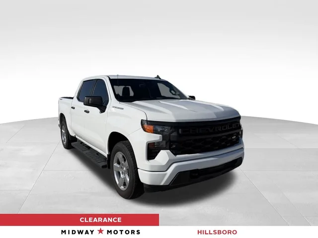 2024 Chevrolet Silverado 1500 Custom