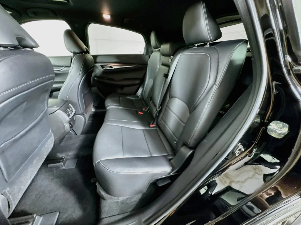 Certified Used 2022 Black INFINITI LUXE image 32