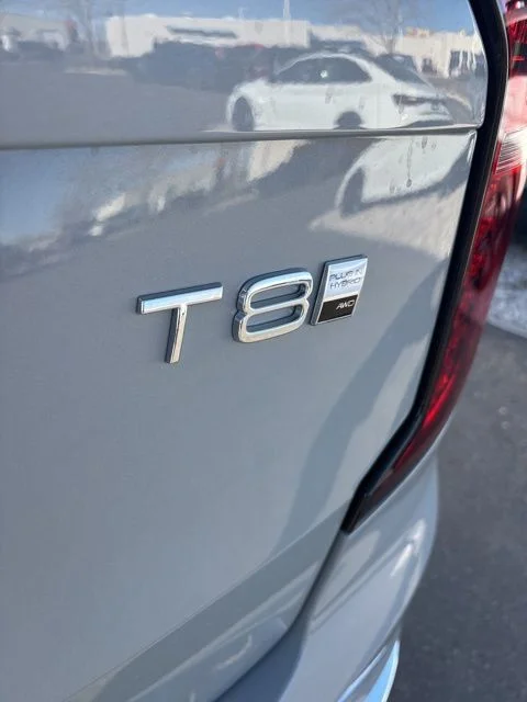 New 2026 Vapour Grey Volvo Plus image 5