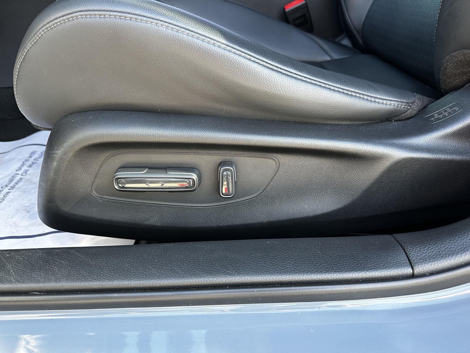 Used 2022 Sonic Gray Pearl Honda Sport Touring image 8
