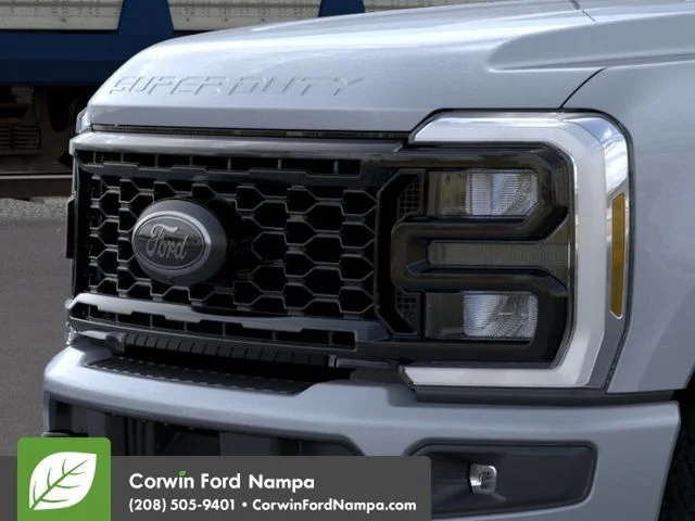 New 2026 Glacier Gray Metallic Tri-Coat Ford Lariat image 17