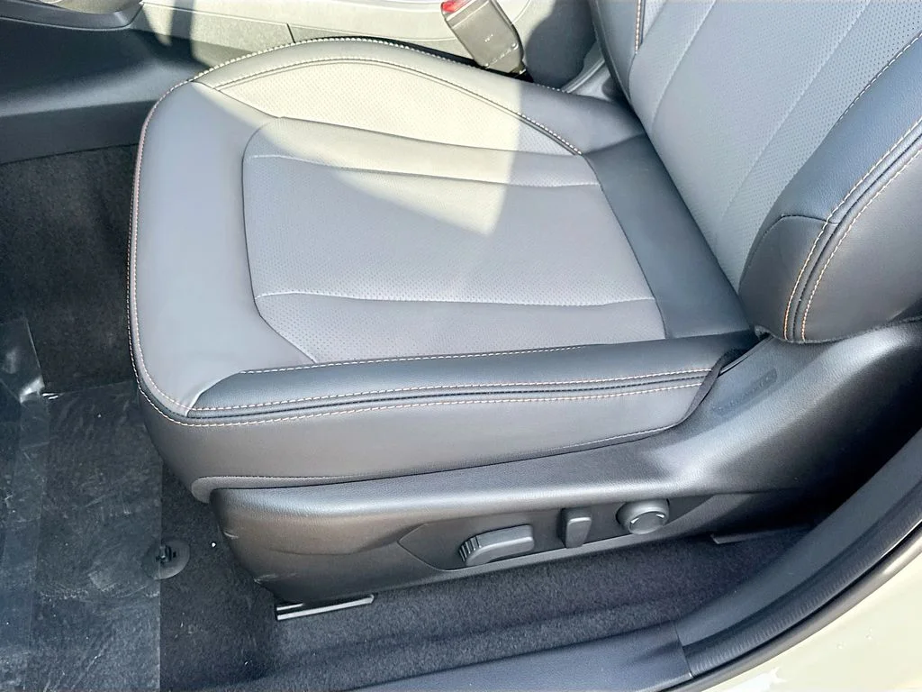 New 2026 SAND DUNE PEARL Subaru Limited Hybrid image 23