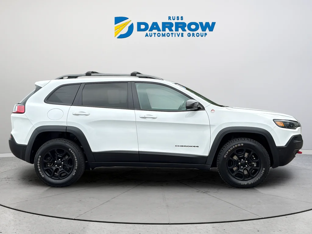 Used 2021 White Jeep Trailhawk image 6