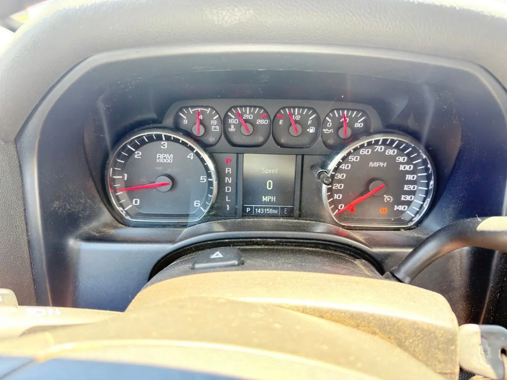 Used 2017 White Chevrolet Work Truck image 36
