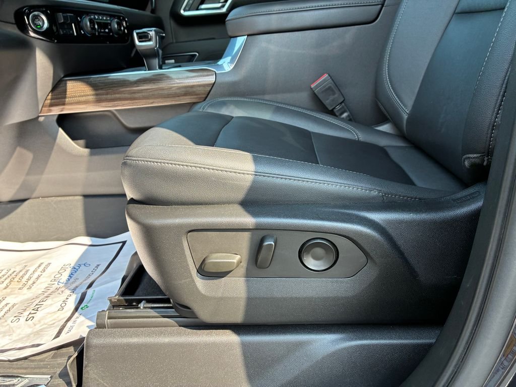 Used 2022 Gray Chevrolet LT Trail Boss image 9