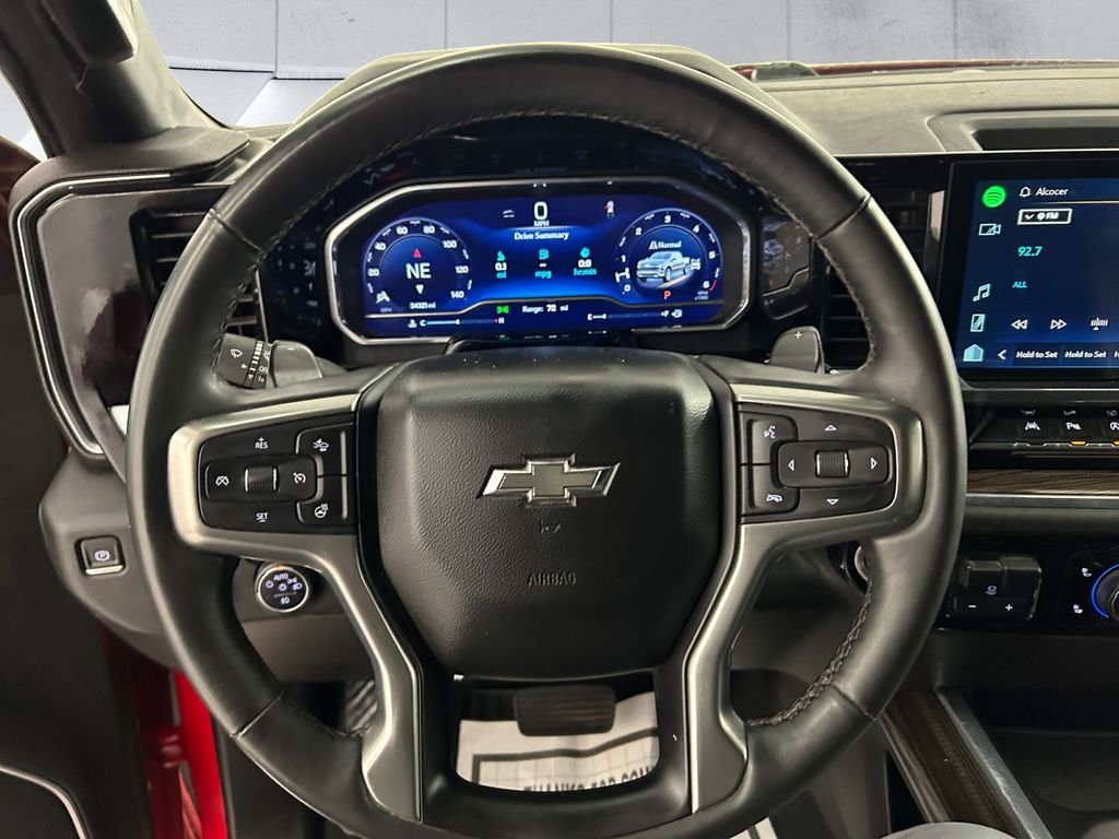 Used 2023 Red Chevrolet RST image 9