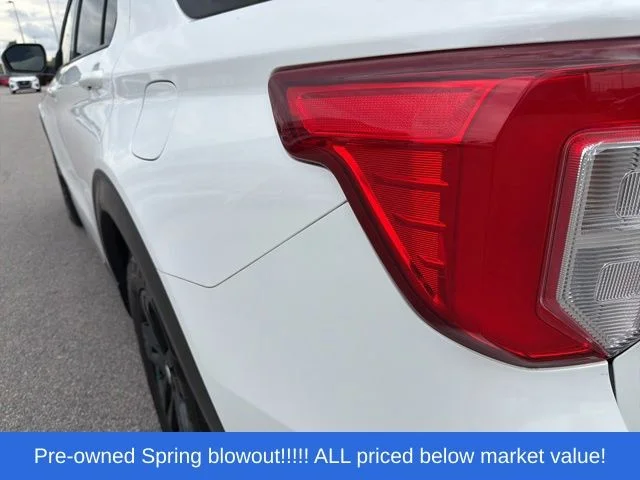 Used 2020 White Ford XLT image 7