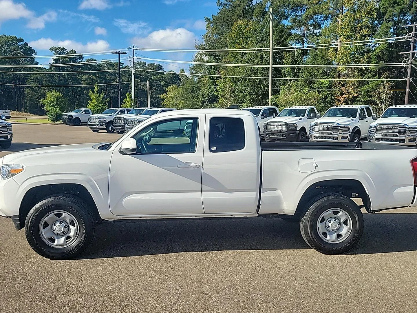 Used 2023 Ice Cap Toyota SR image 2