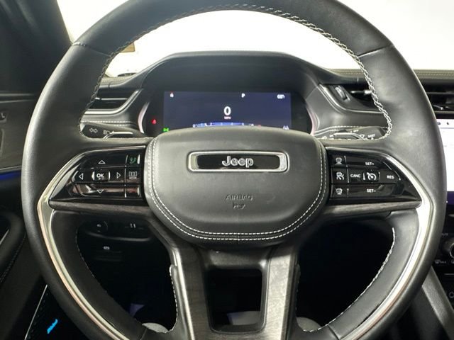 Used 2022 Silver Zynith Jeep Overland image 19