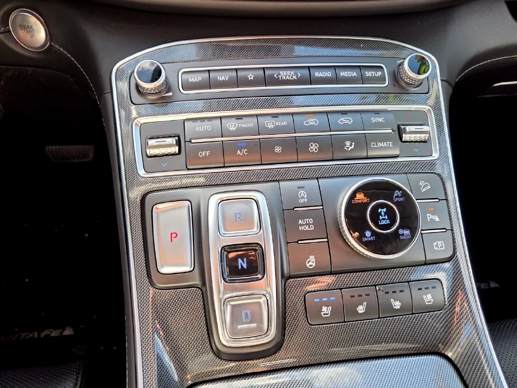 2021 Hyundai Santa Fe Limited - Photo 28