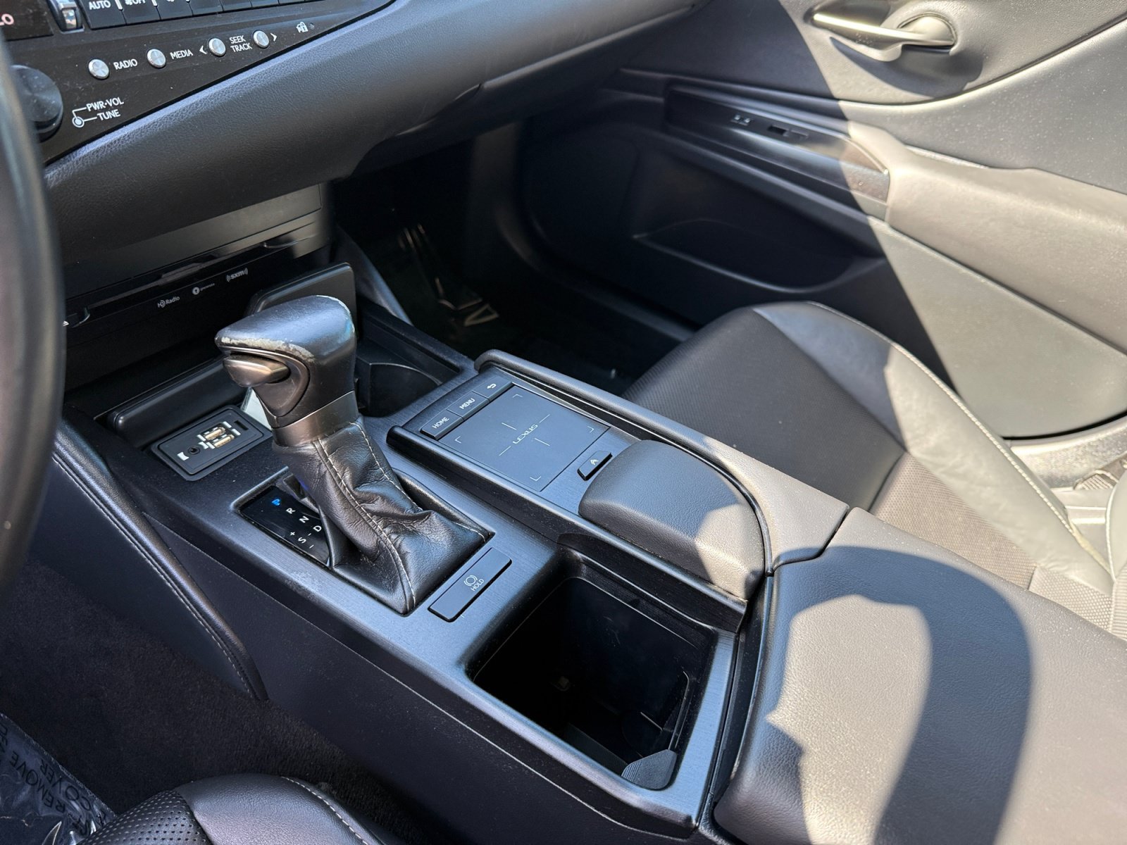 Used 2019 Silver Lexus 350 image 13