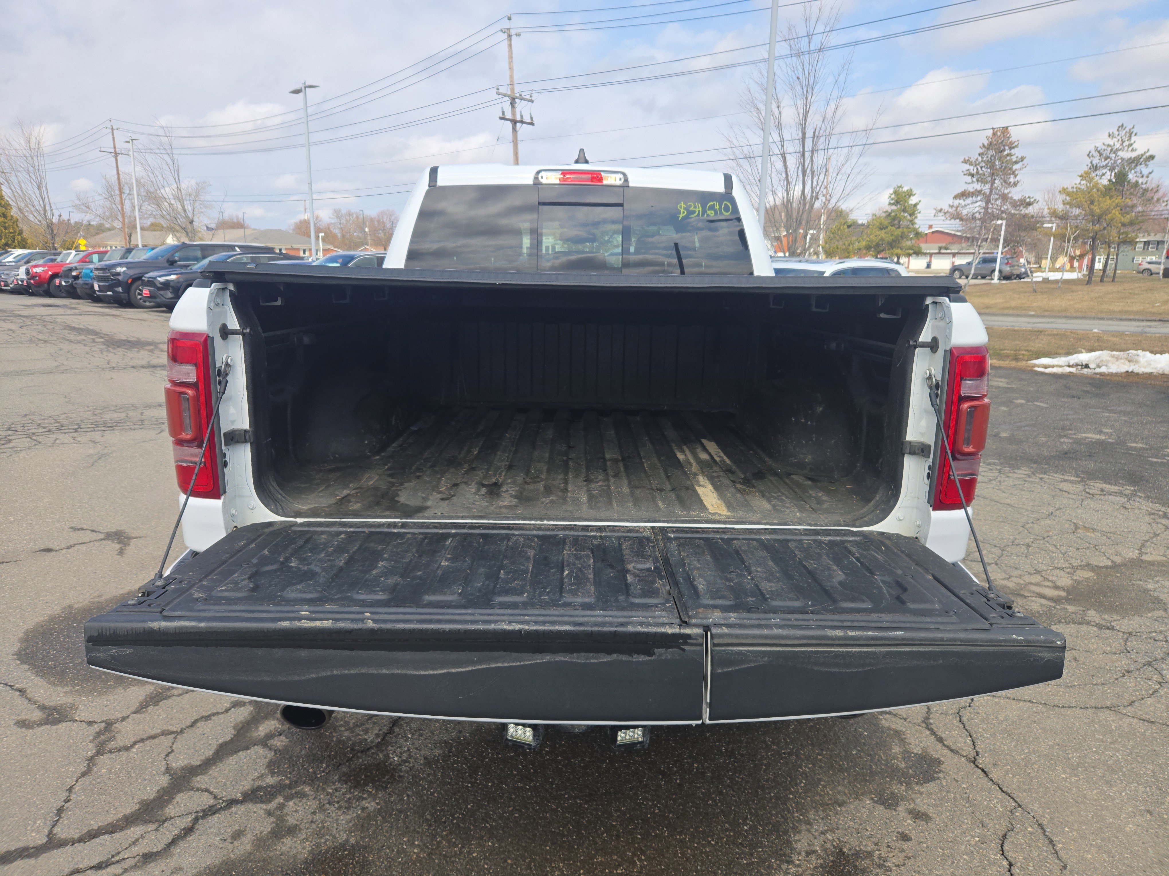 Used 2020 Bright White Clearcoat Ram Laramie image 10