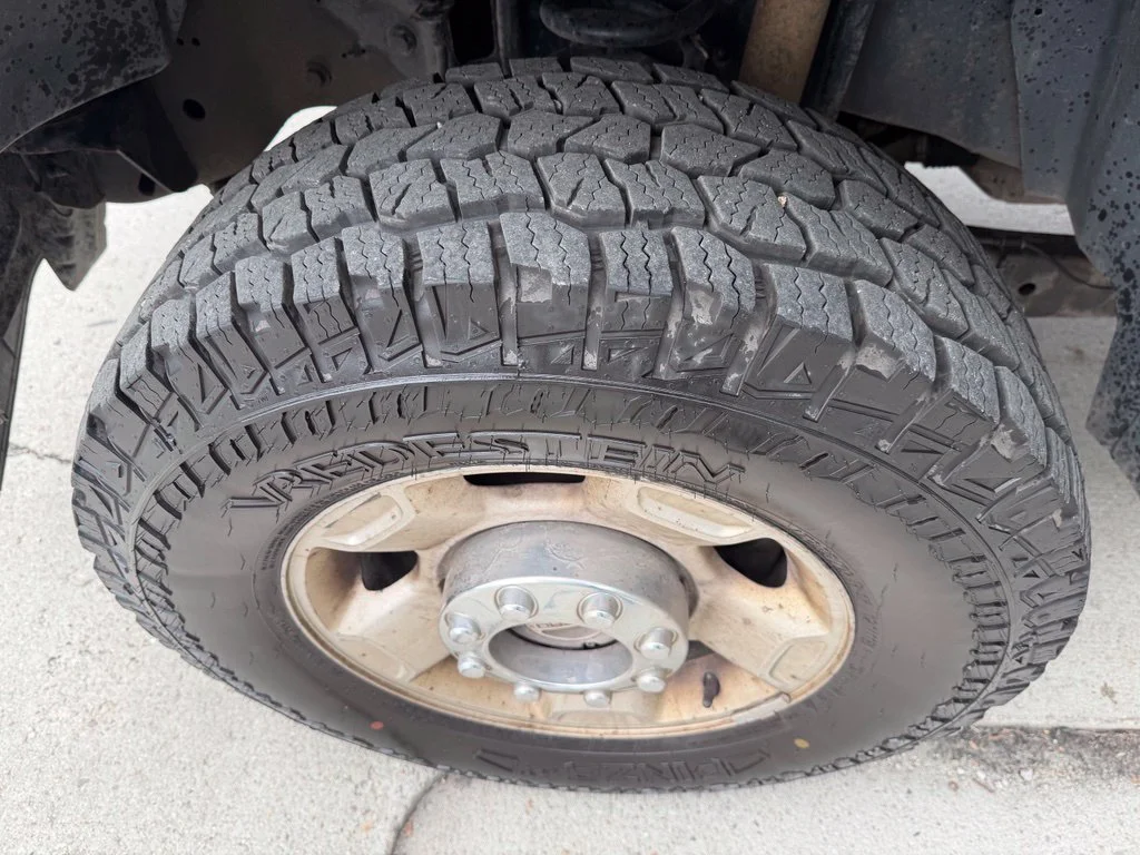 Used 2010 Silver Ford XLT image 19
