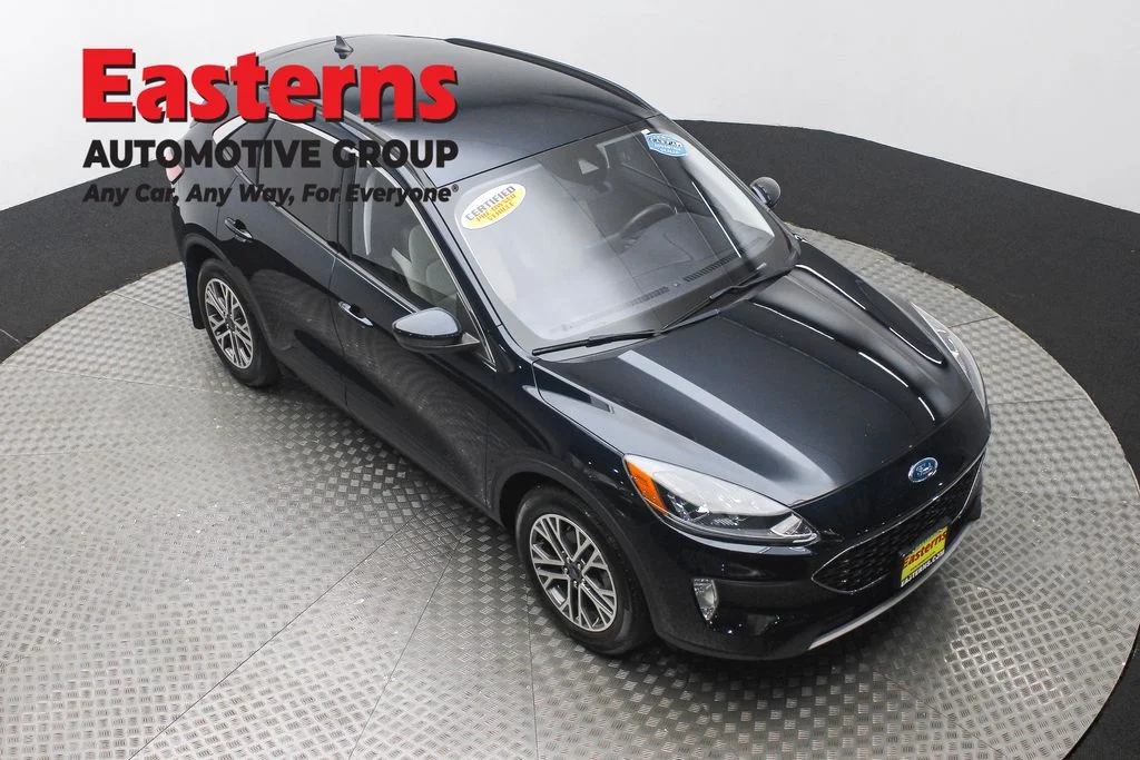 Used 2021 Blue Ford SEL image 3