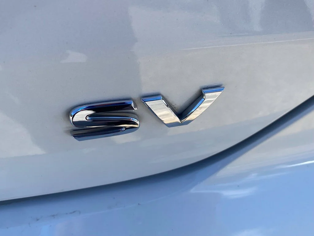 Used 2023 White Nissan SV image 14