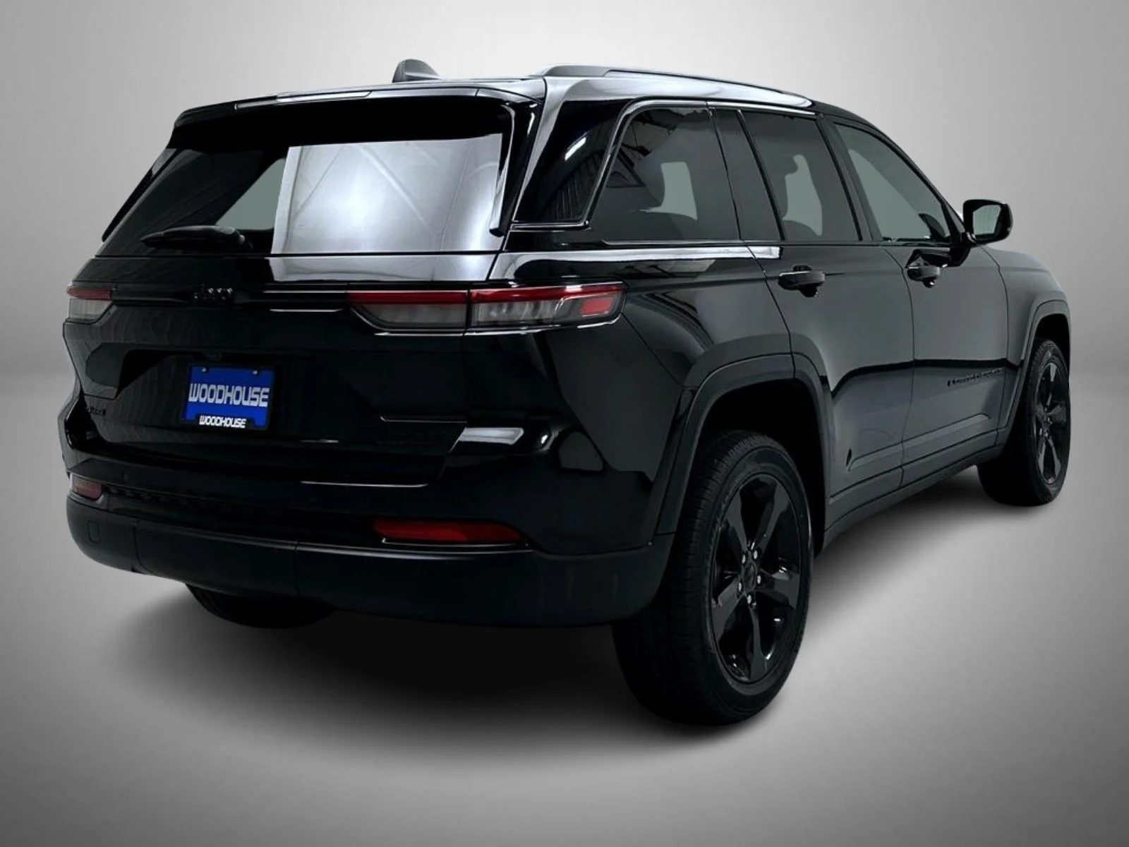 Used 2023 Black Jeep Altitude X image 5