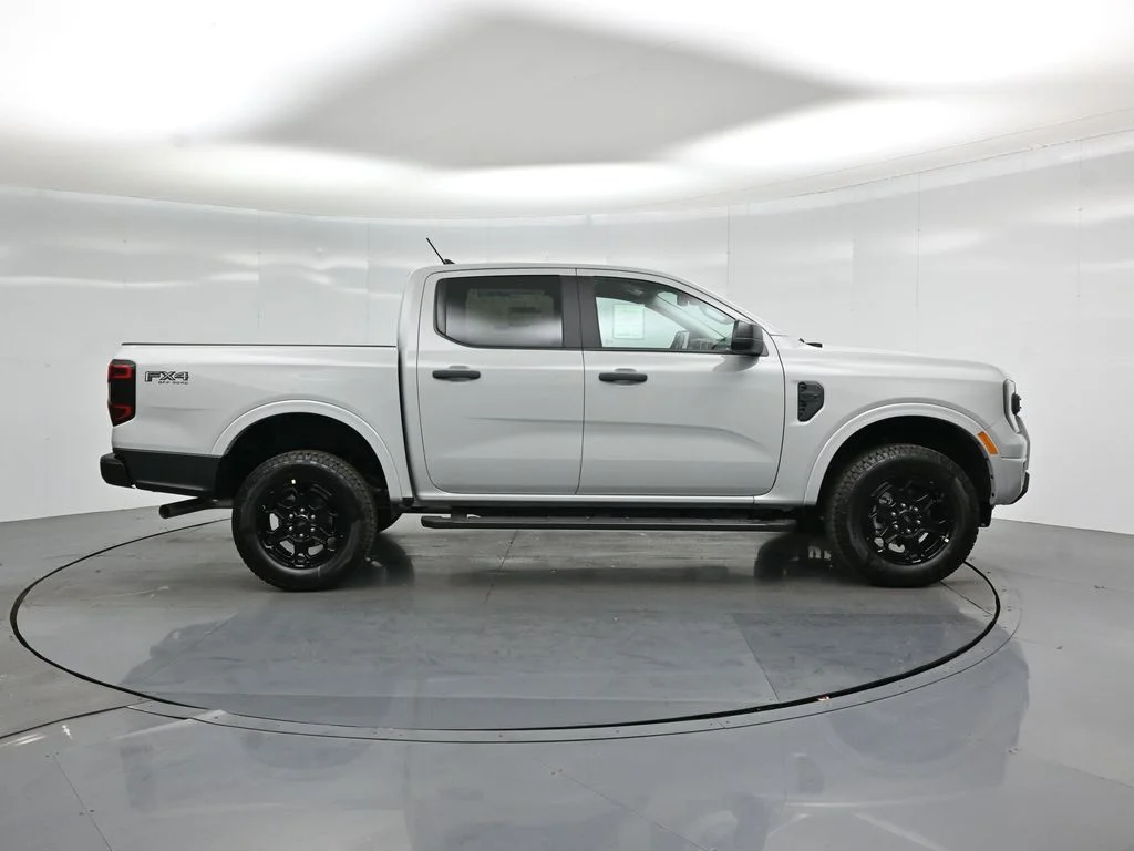 New 2026 Avalanche Ford XLT image 23