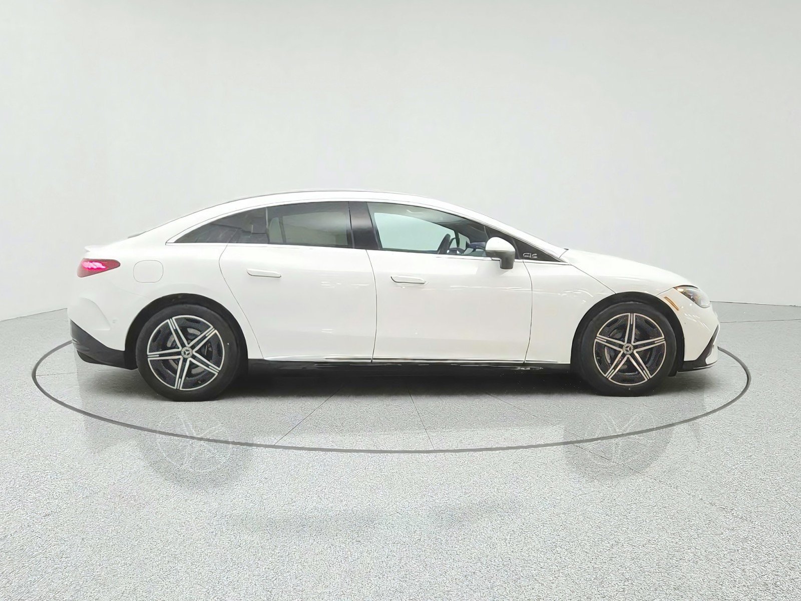 Certified Used 2023 Polar White Mercedes-Benz EQE 500 4MATIC®+ Sedan image 4