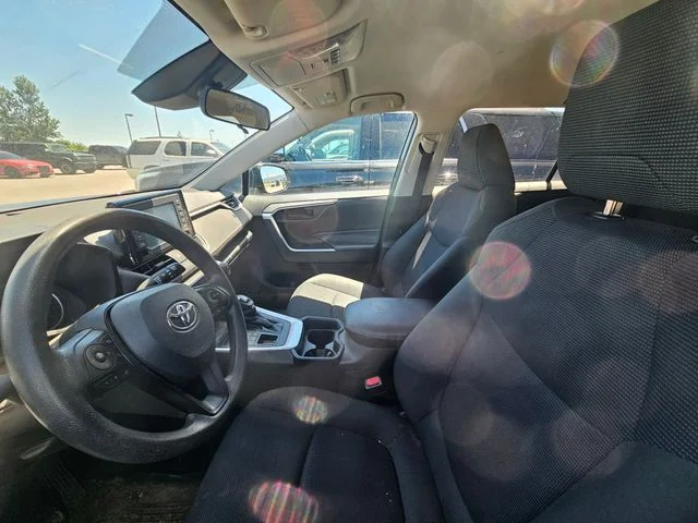 Used 2019 Magnetic Gray Metallic Toyota LE image 18