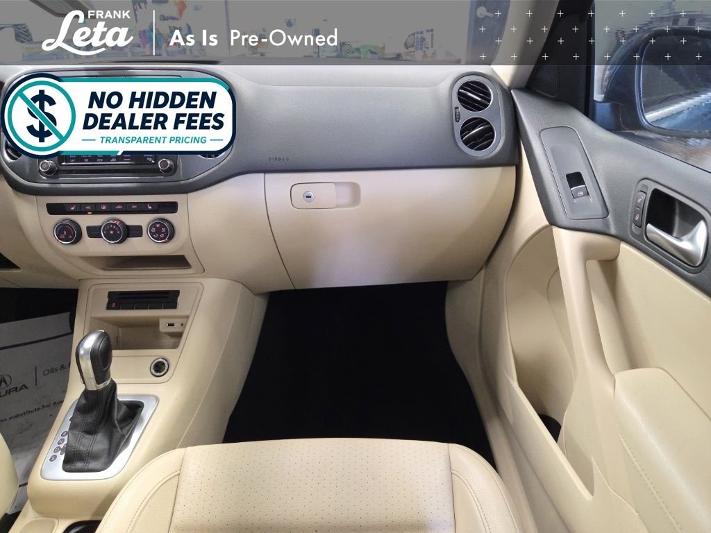 Used 2017 Pacific Blue Metallic Volkswagen  image 20